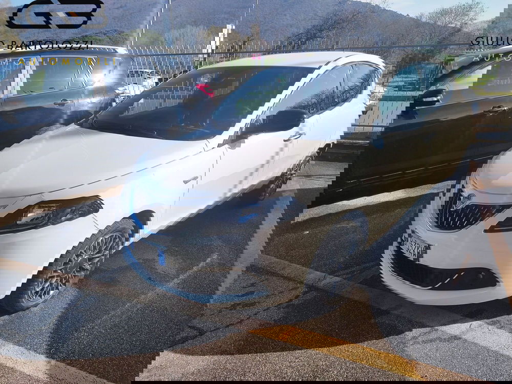 Lancia Ypsilon usata a Prato