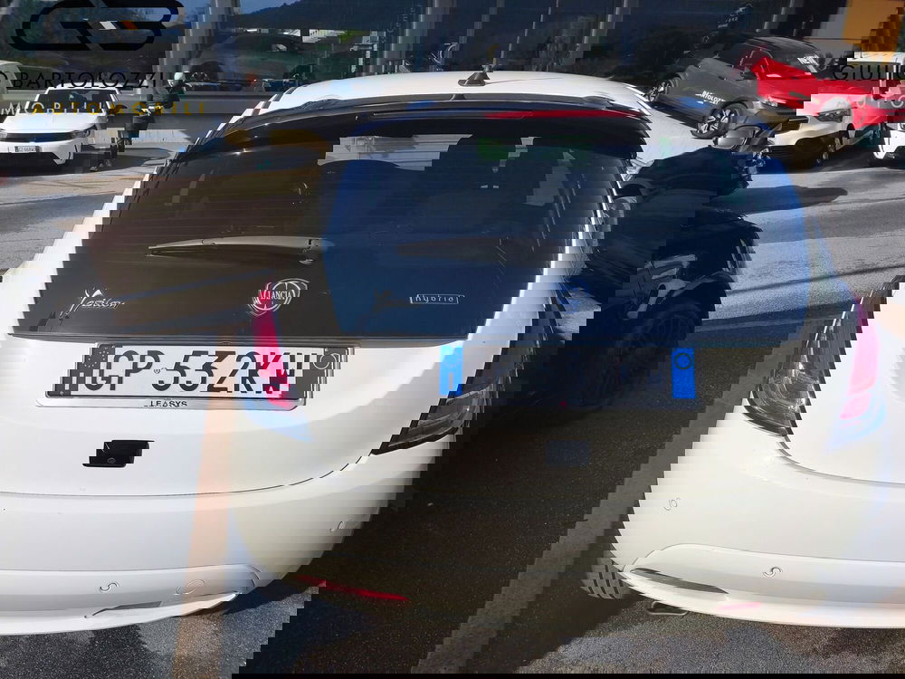 Lancia Ypsilon usata a Prato (4)