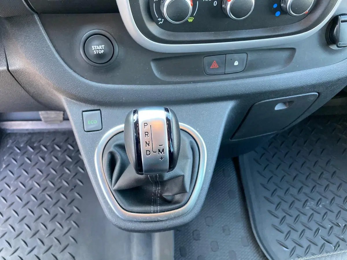 Renault Trafic Furgone usata a Rimini (10)