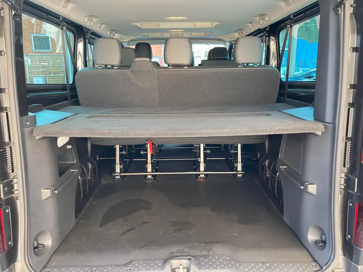 Renault Trafic Furgone usata a Rimini (14)