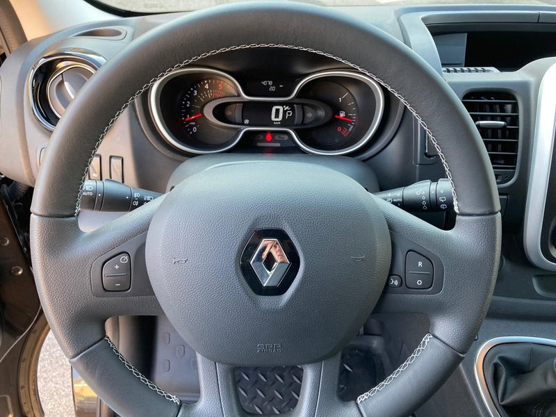 Renault Trafic Furgone usata a Rimini (5)