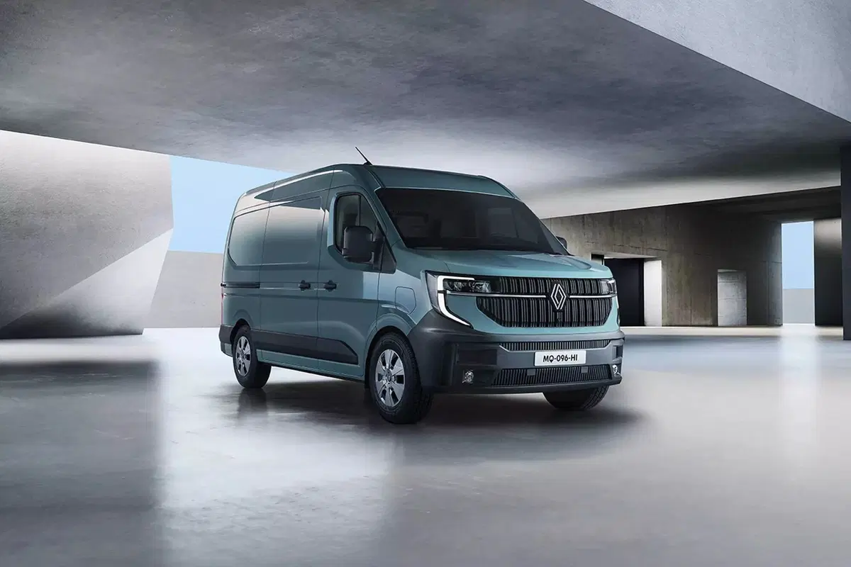 Renault Master Furgone nuova a Rimini