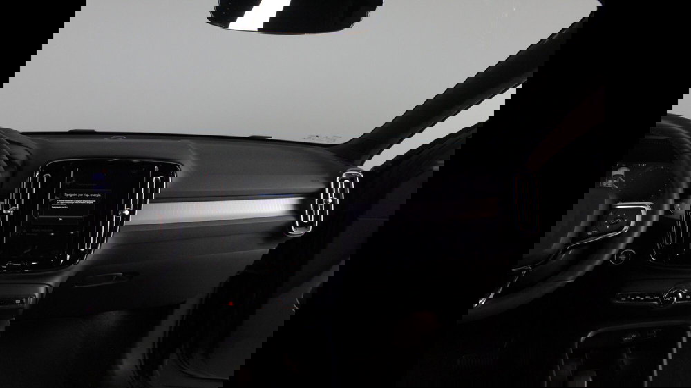 Volvo XC40 usata a Palermo (7)