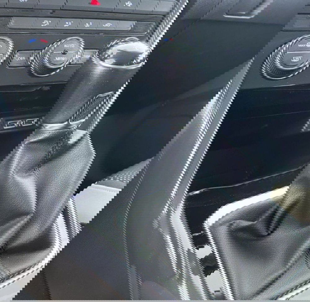 Volkswagen T-Roc usata a Perugia (14)