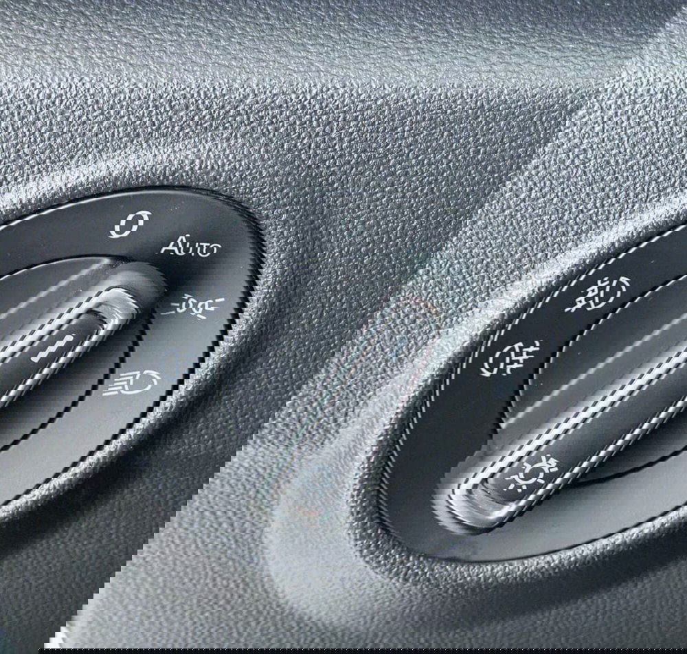 Volkswagen T-Roc usata a Perugia (16)