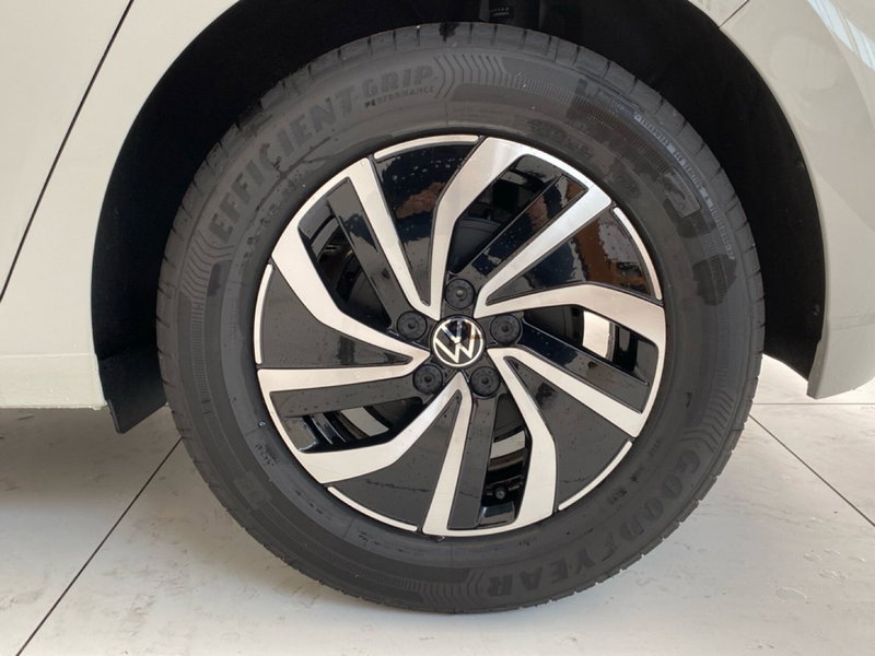 Volkswagen Polo nuova a Lodi (10)