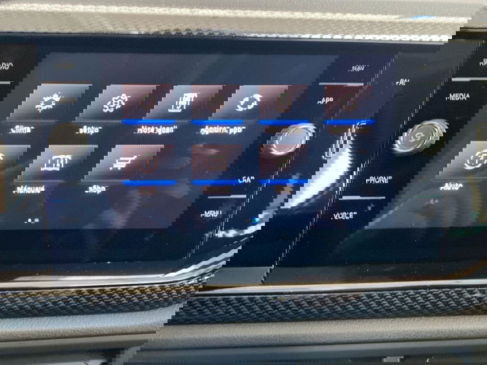 Volkswagen Polo nuova a Lodi (13)