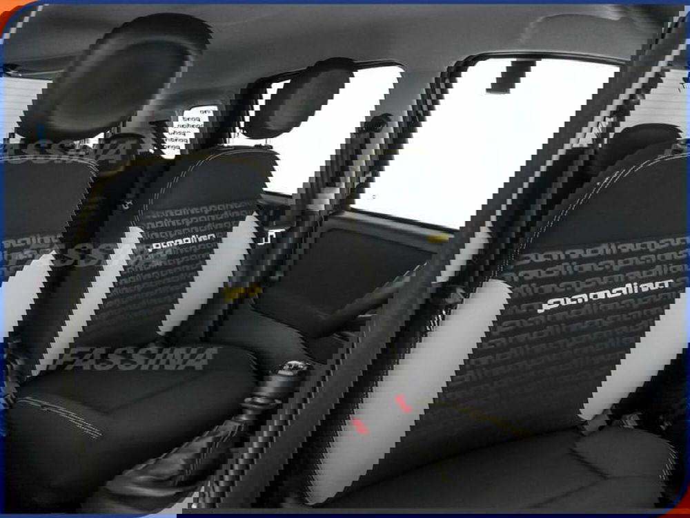 Fiat Pandina nuova a Milano (12)