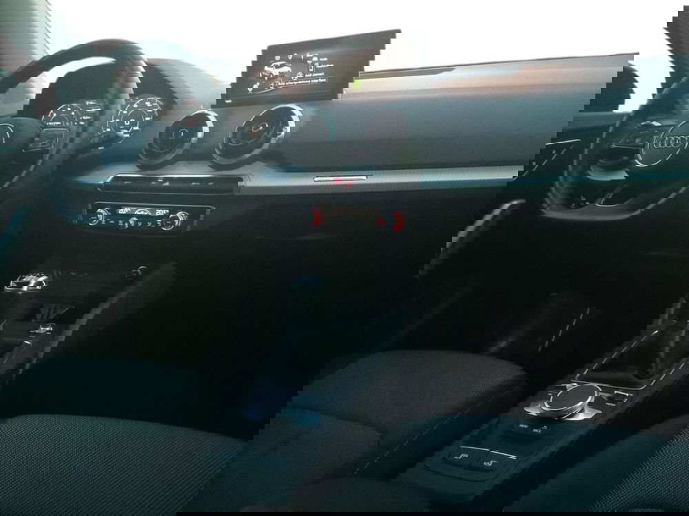 Audi Q2 usata a Bari (4)