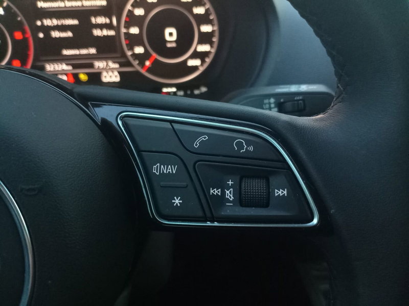 Audi Q2 usata a Bari (6)