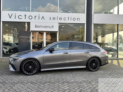 Mercedes-Benz CLA Shooting Brake 200 d AMG Line Premium Plus auto del 2024 usata a Brescia