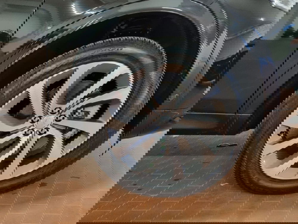 Land Rover Discovery Sport usata a Brescia (9)