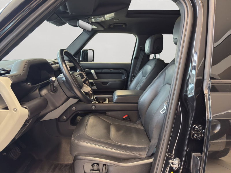 Land Rover Defender usata a Latina (11)