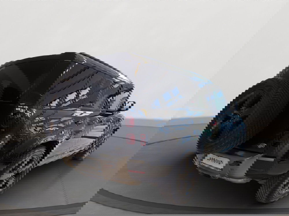 Land Rover Defender usata a Latina (2)