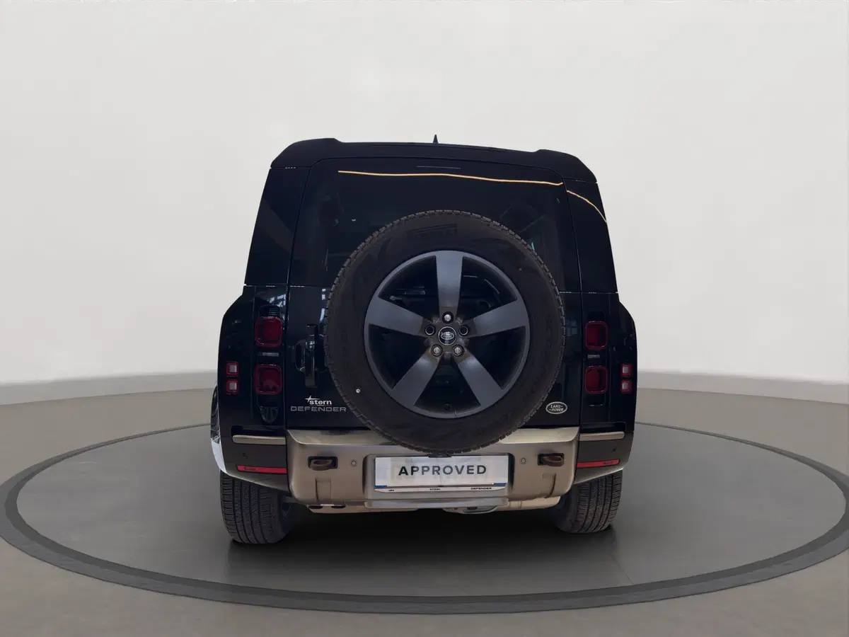 Land Rover Defender usata a Latina (7)