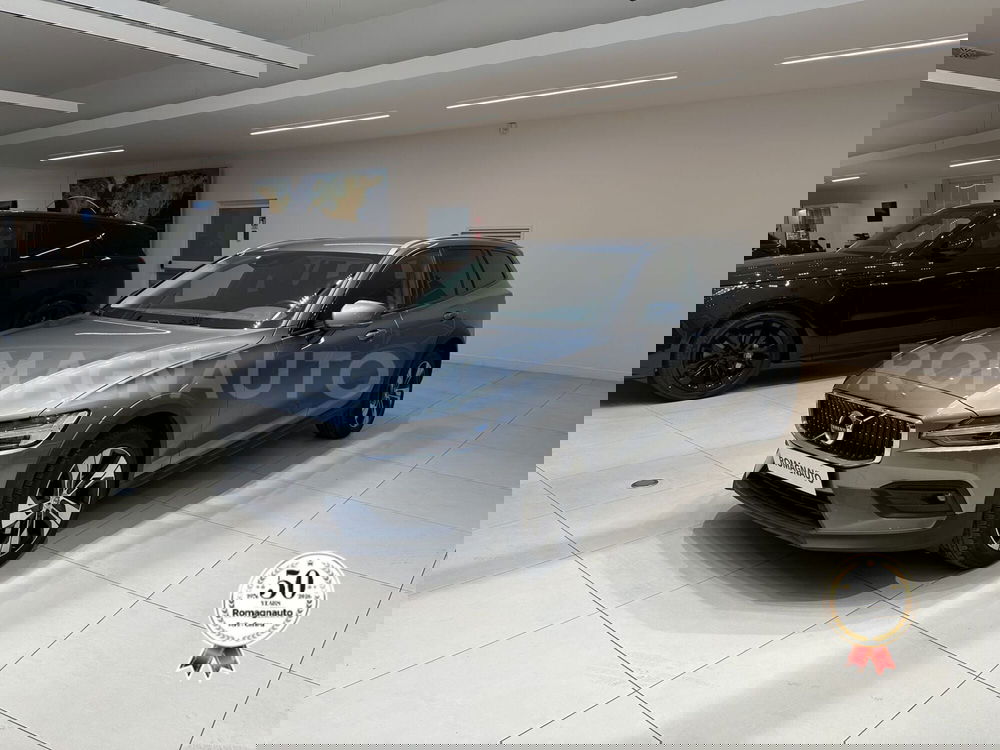 Volvo V60 Cross Country usata a Forlì-Cesena