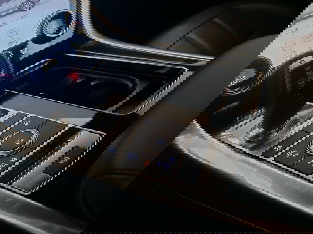 Land Rover Range Rover Sport usata a Novara (13)