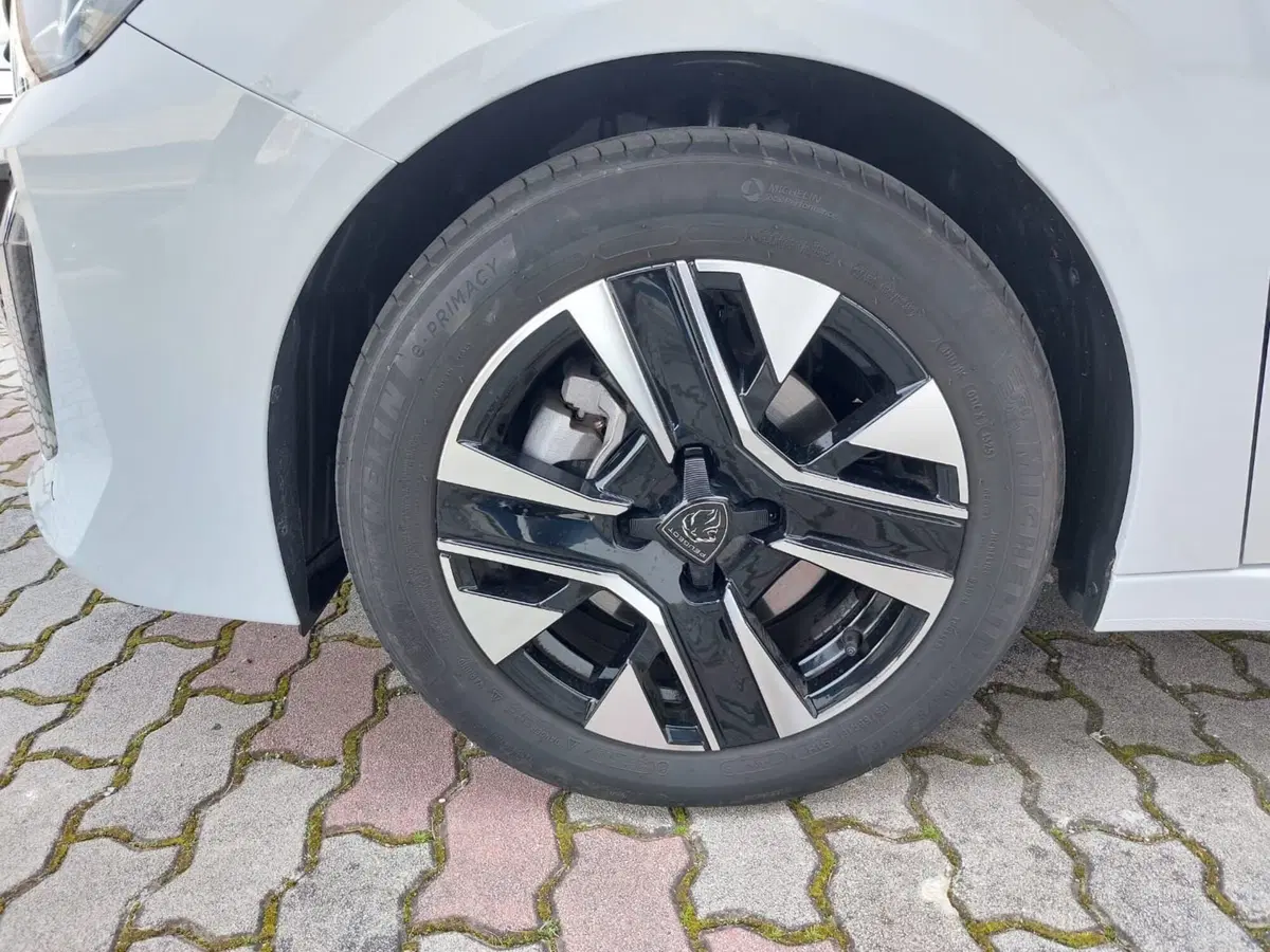 Peugeot 208 usata a Pavia (14)