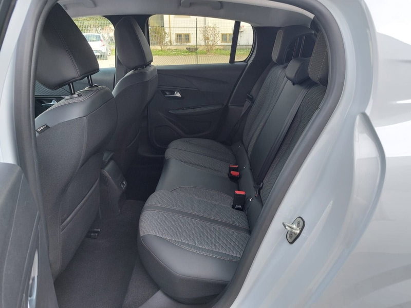 Peugeot 208 usata a Pavia (4)