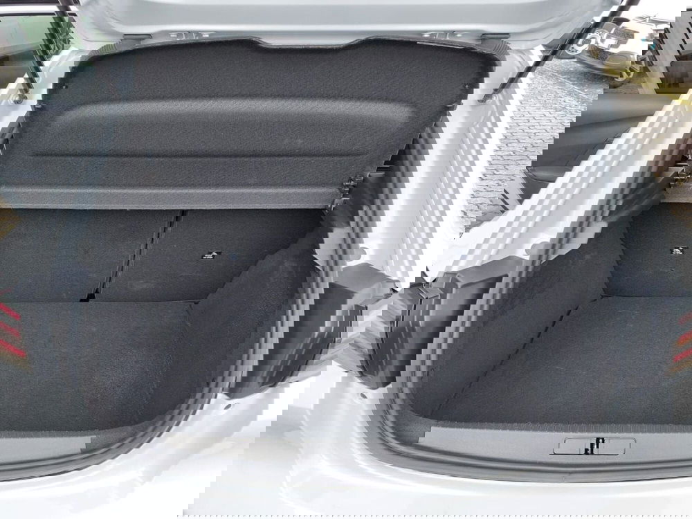 Peugeot 208 usata a Pavia (5)