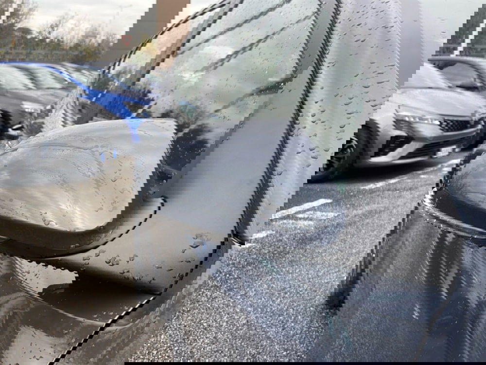 Hyundai i10 nuova a Latina (9)