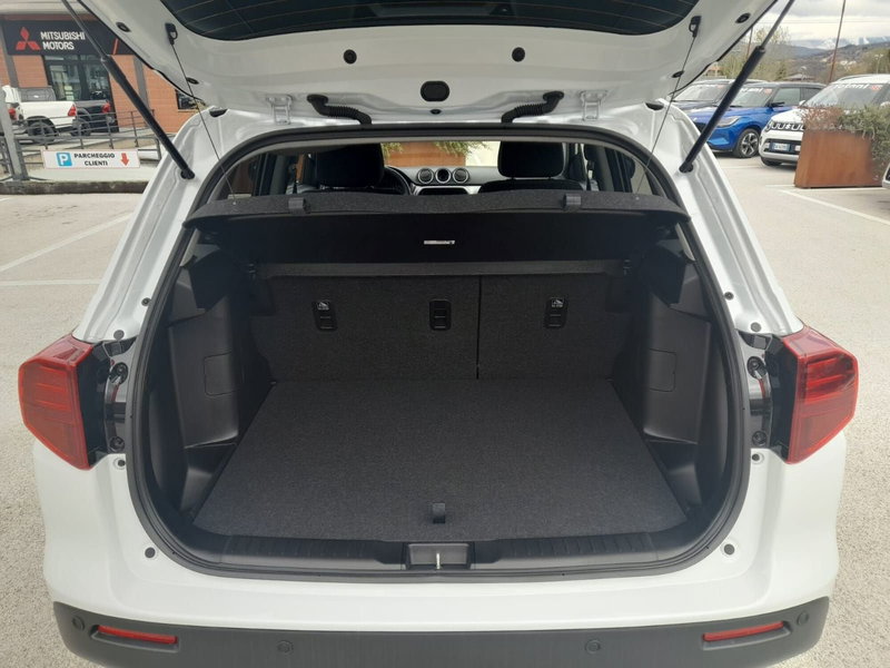 Suzuki Vitara nuova a L'Aquila (16)