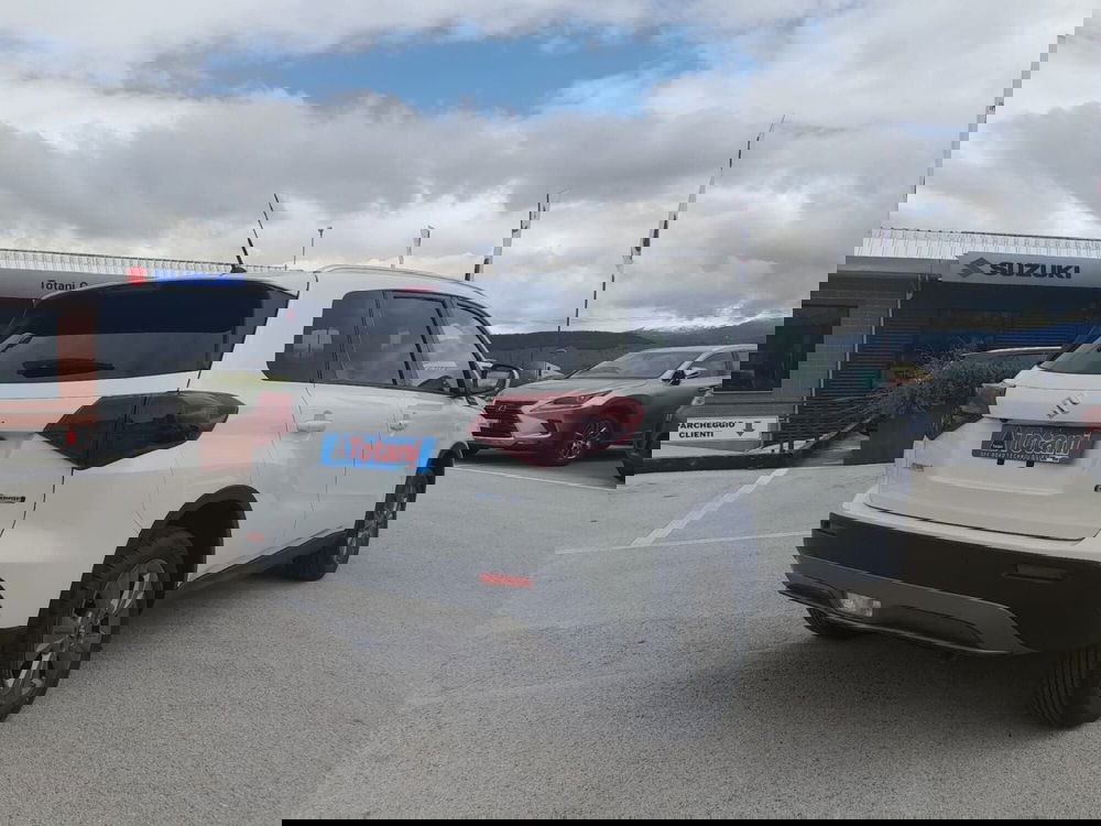 Suzuki Vitara nuova a L'Aquila (2)