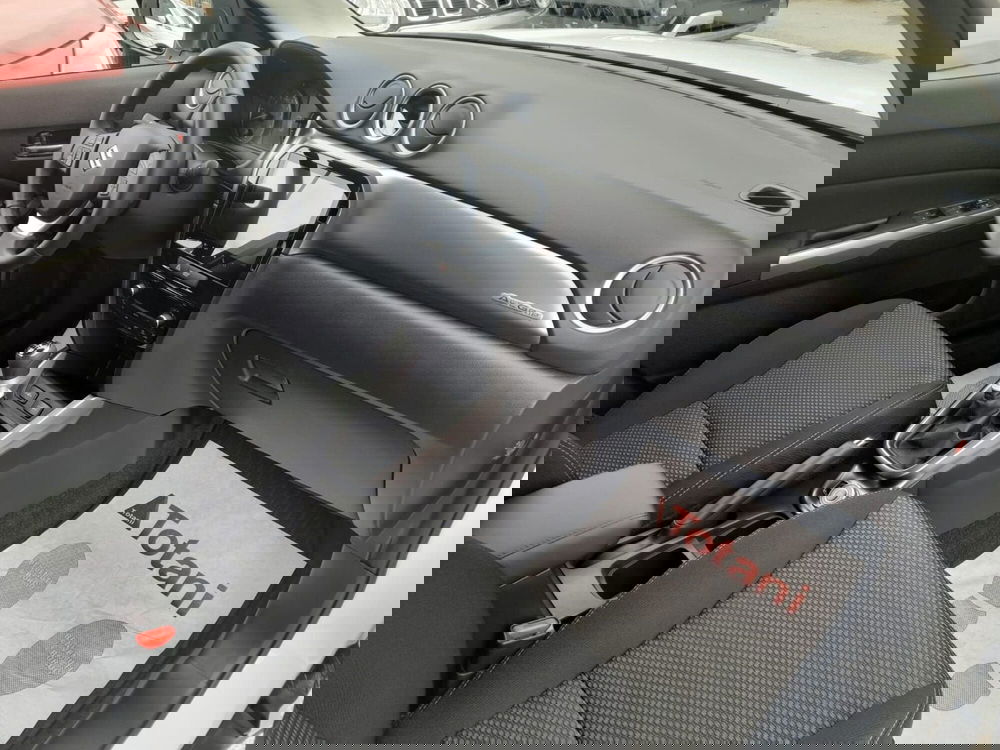 Suzuki Vitara nuova a L'Aquila (11)