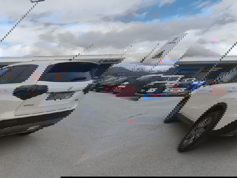 Suzuki Vitara nuova a L'Aquila (12)