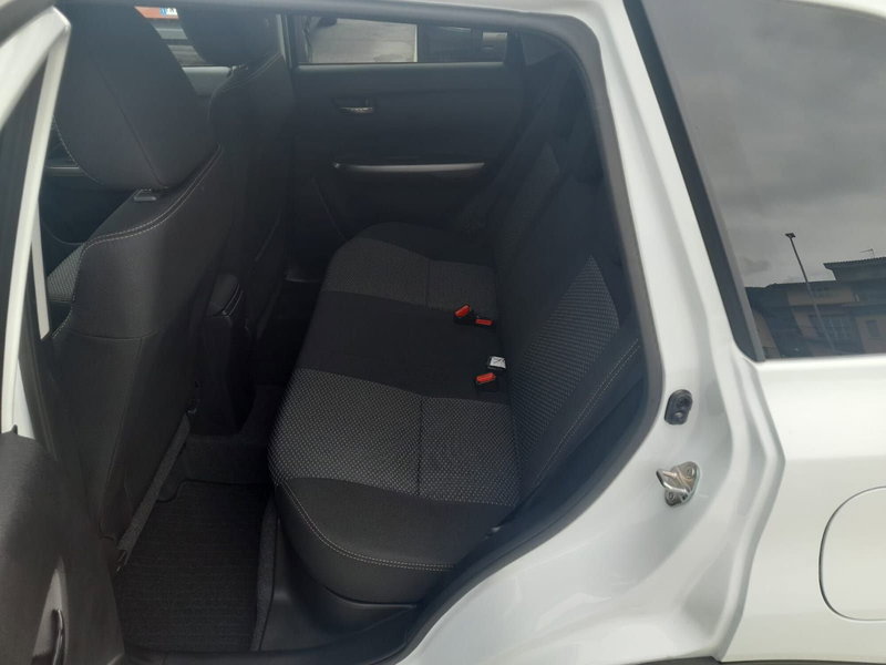 Suzuki Vitara nuova a L'Aquila (17)