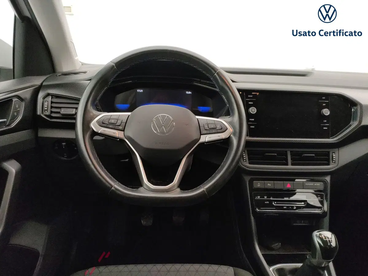 Volkswagen T-Cross usata a Varese (12)