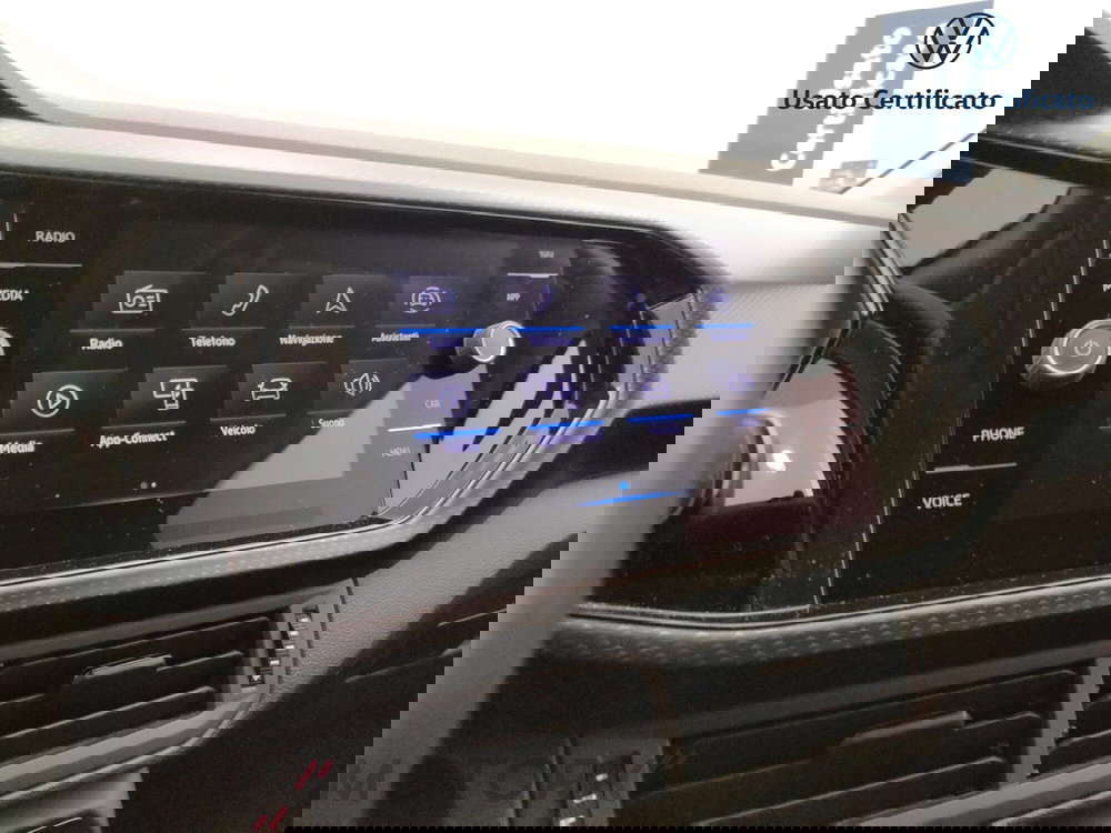 Volkswagen T-Cross usata a Varese (14)