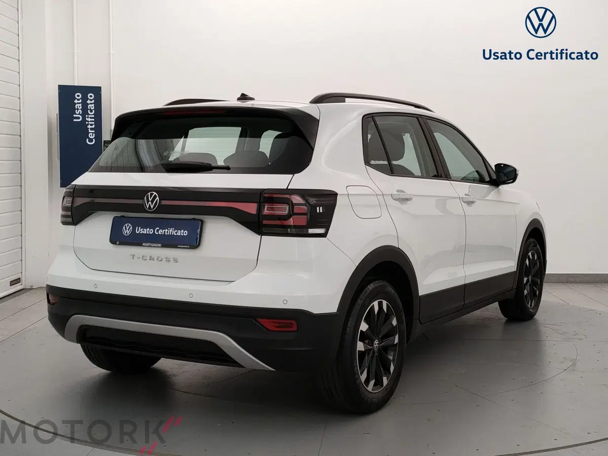 Volkswagen T-Cross usata a Varese (4)