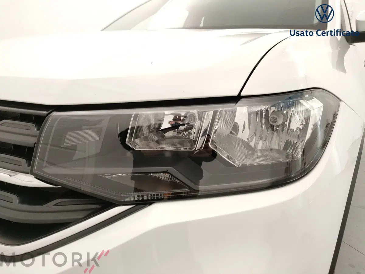 Volkswagen T-Cross usata a Varese (7)