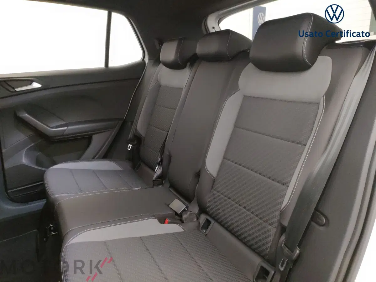 Volkswagen T-Cross usata a Varese (10)
