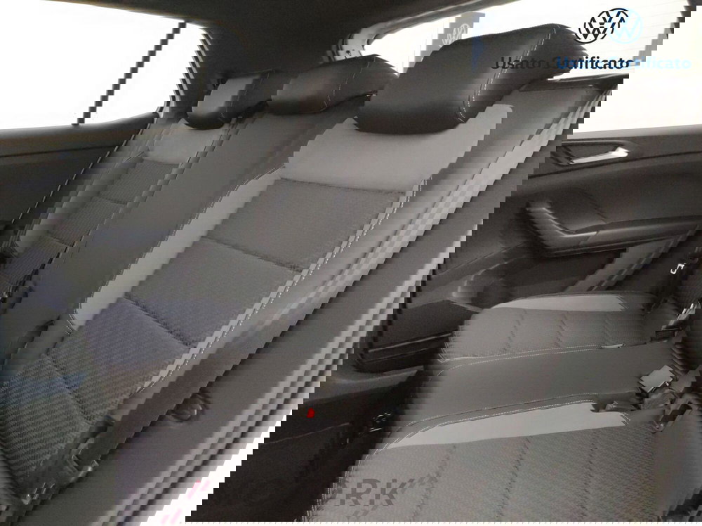 Volkswagen T-Cross usata a Varese (10)