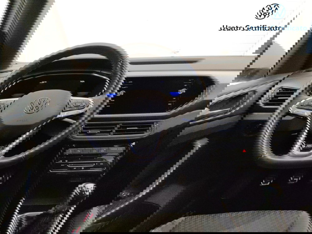 Volkswagen T-Cross usata a Varese (13)