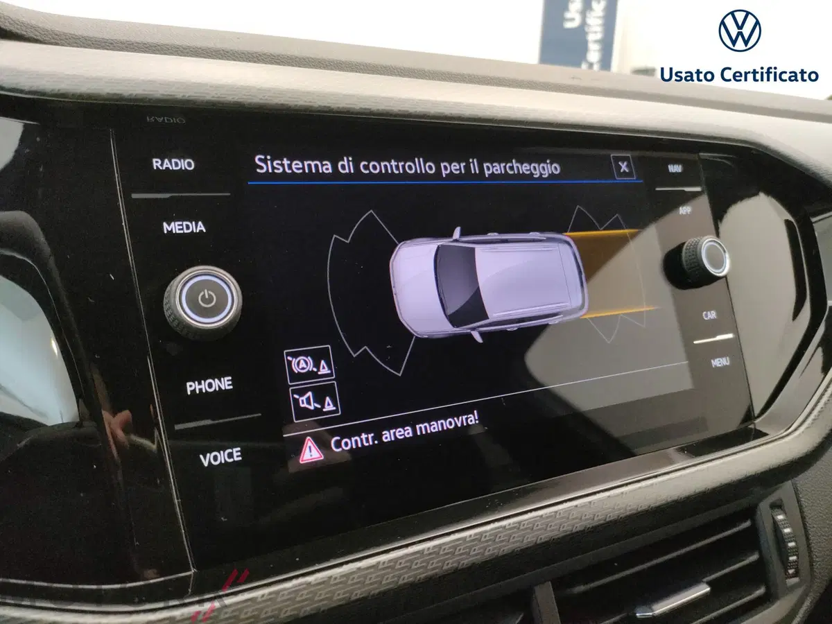 Volkswagen T-Cross usata a Varese (17)