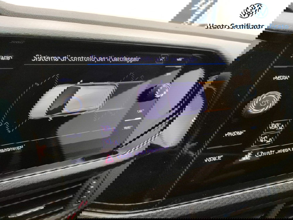 Volkswagen T-Cross usata a Varese (17)