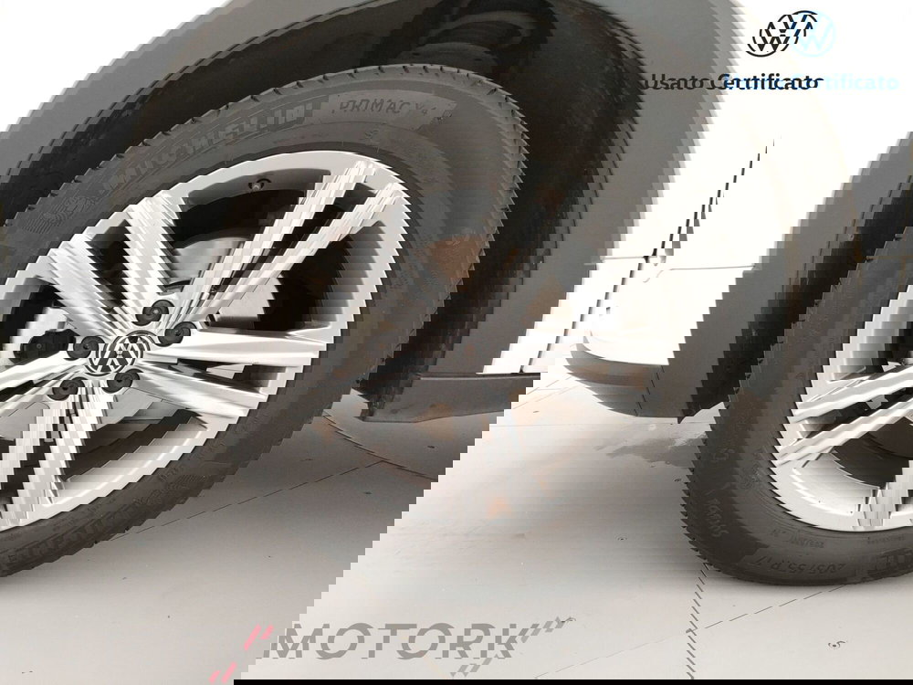 Volkswagen T-Cross usata a Varese (6)