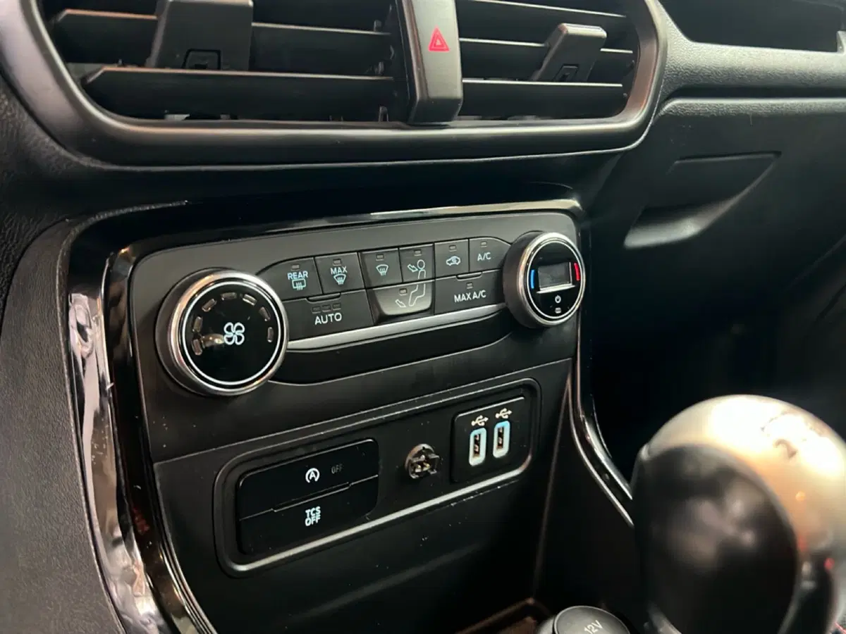Ford EcoSport usata a Roma (19)