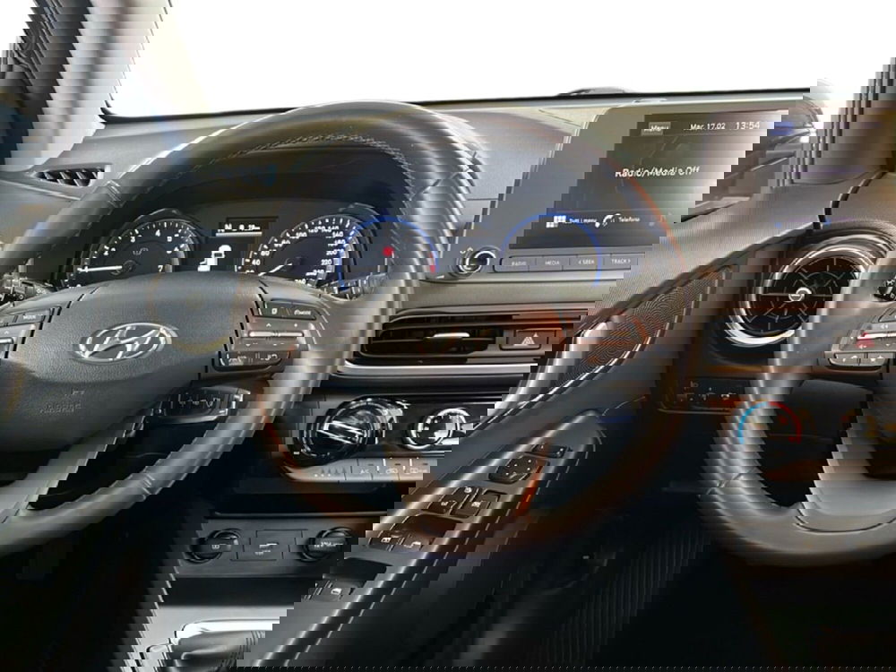 Hyundai Kona usata a Roma (12)