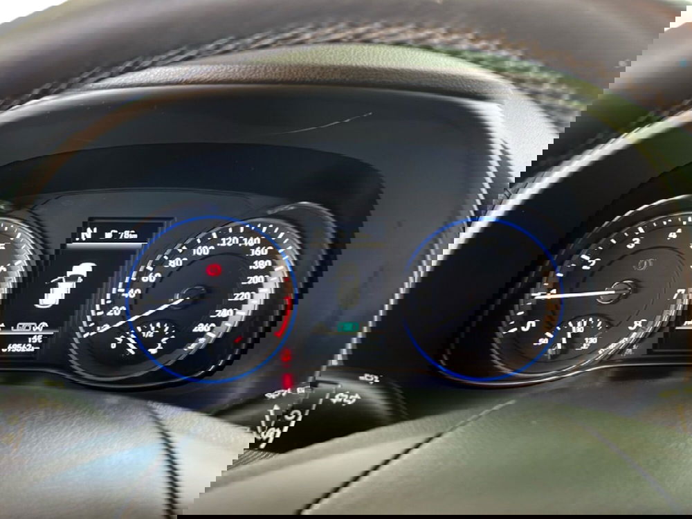 Hyundai Kona usata a Roma (16)