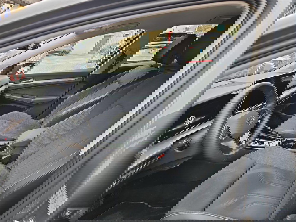 Volkswagen Golf usata a Lecco (11)