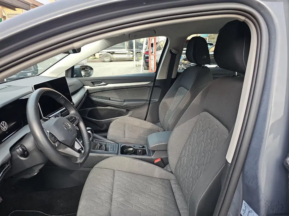 Volkswagen Golf usata a Lecco (9)
