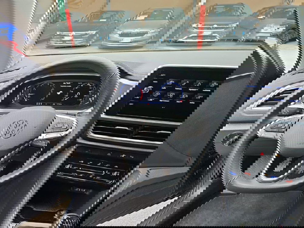 Volkswagen T-Roc usata a Lecco (12)