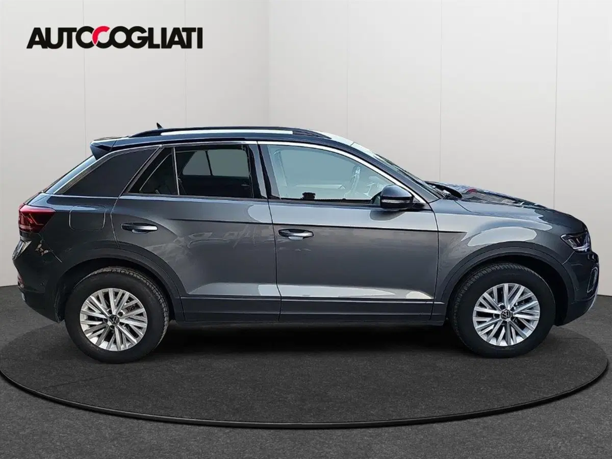 Volkswagen T-Roc usata a Lecco (8)