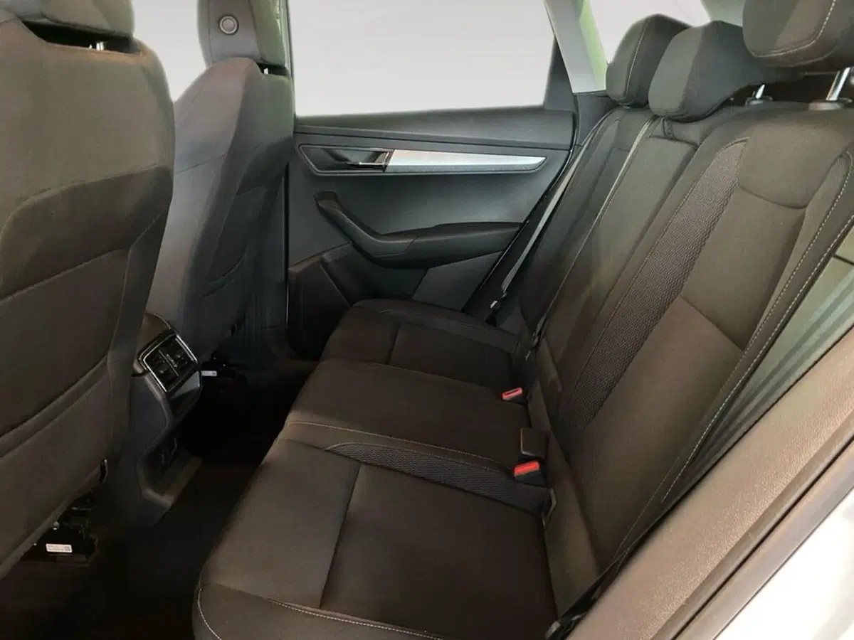Skoda Karoq usata a Torino (8)