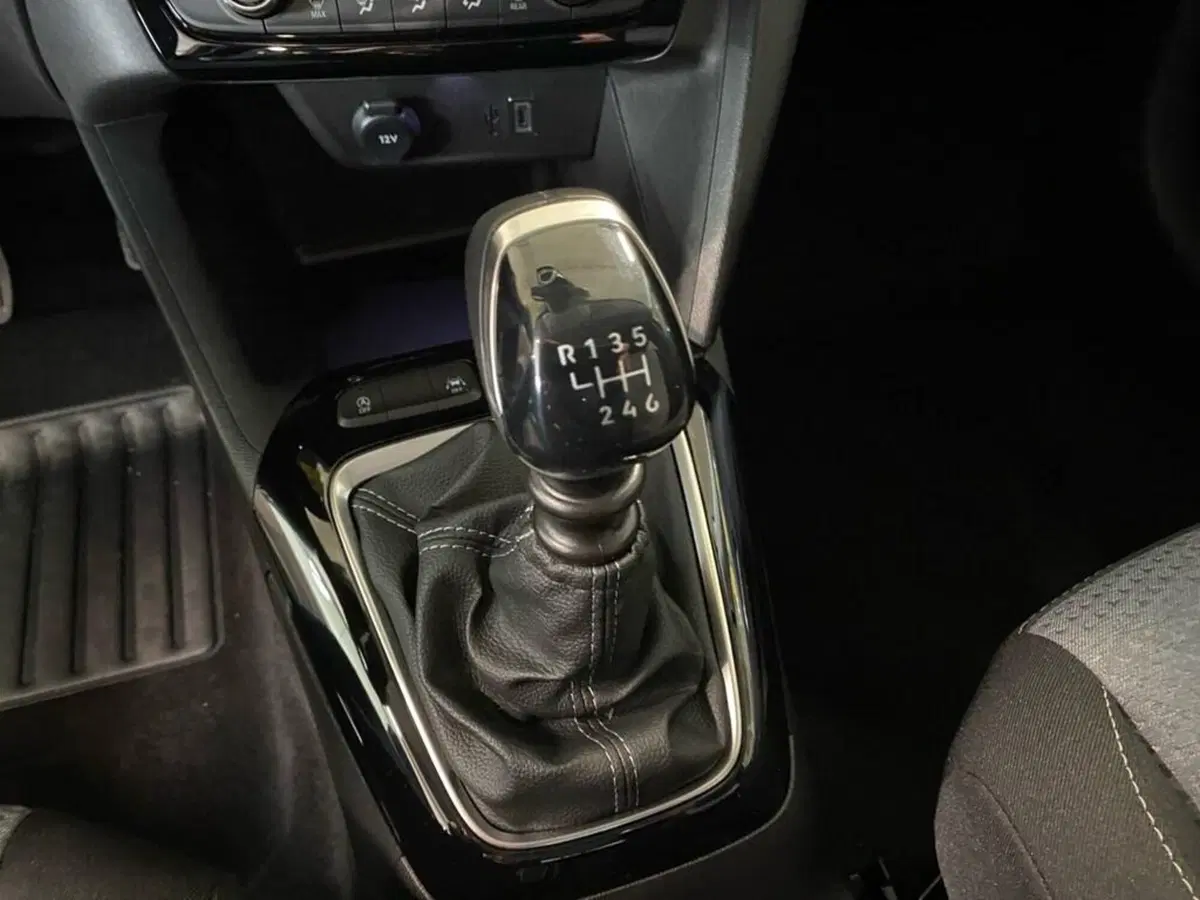 Opel Corsa nuova a Torino (12)