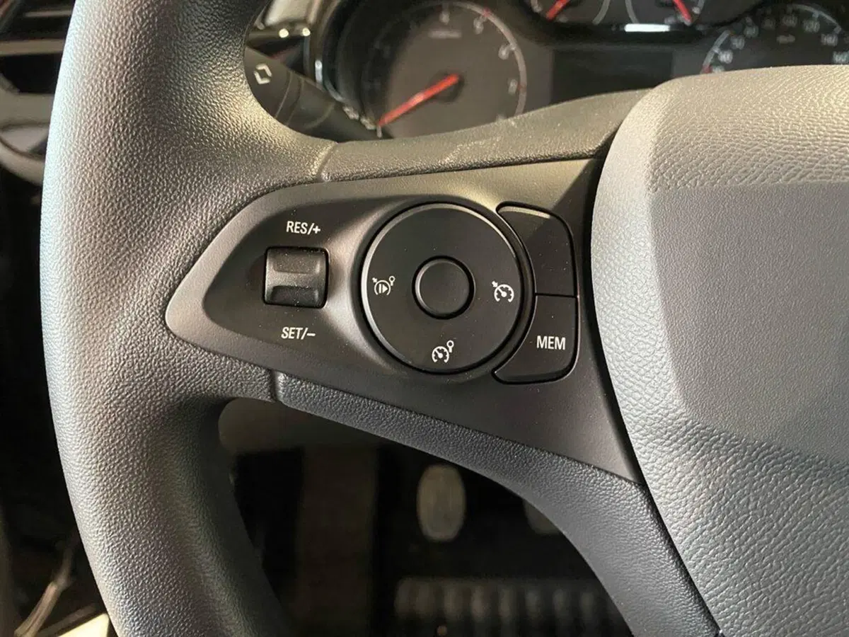Opel Corsa nuova a Torino (13)